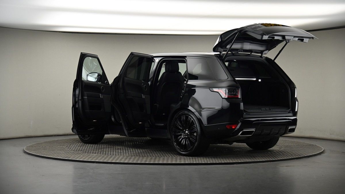 More views of Land Rover Range Rover Sport