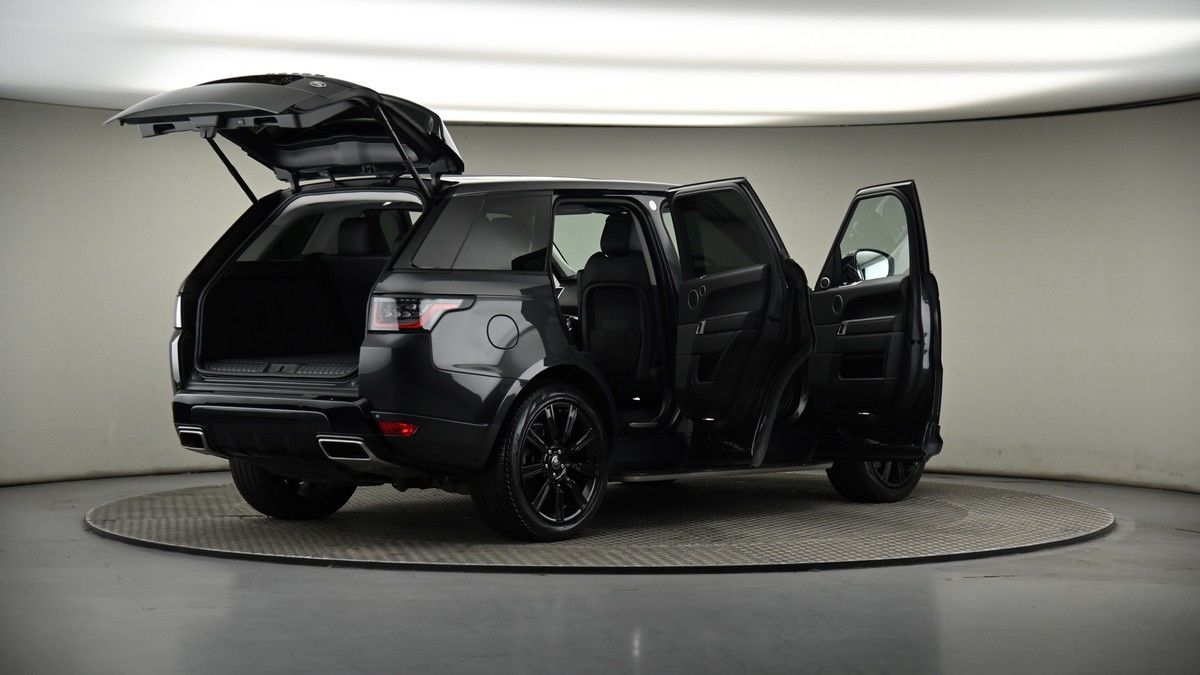 More views of Land Rover Range Rover Sport