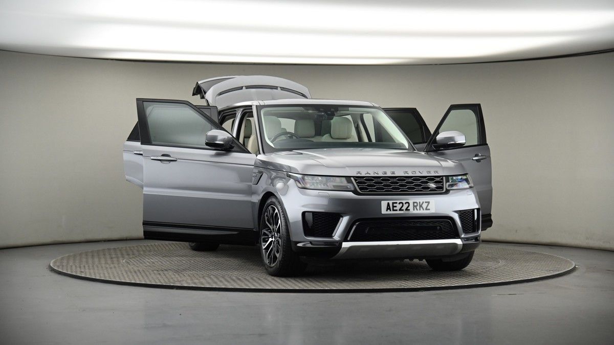 More views of Land Rover Range Rover Sport