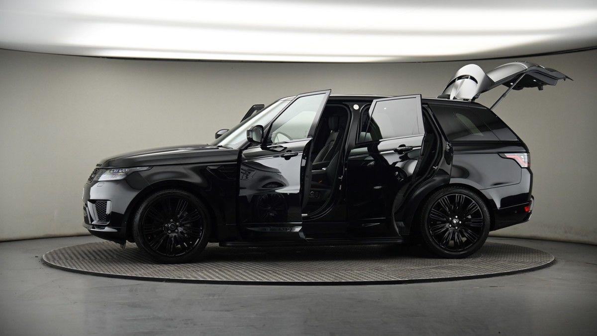 More views of Land Rover Range Rover Sport
