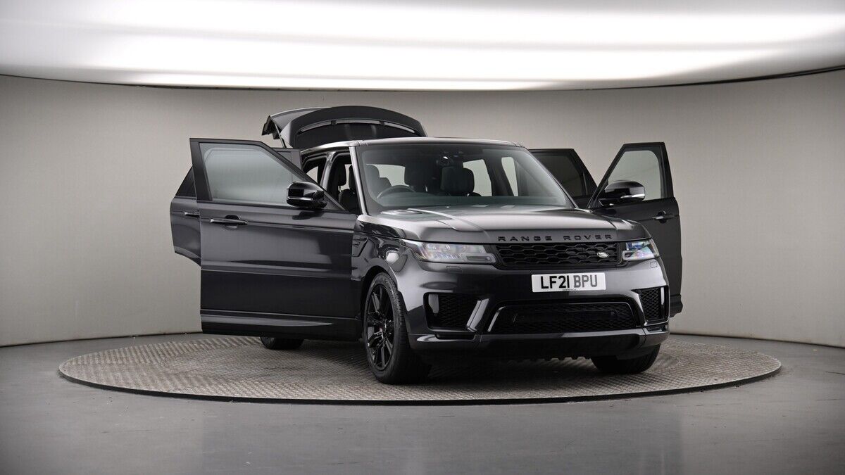 More views of Land Rover Range Rover Sport