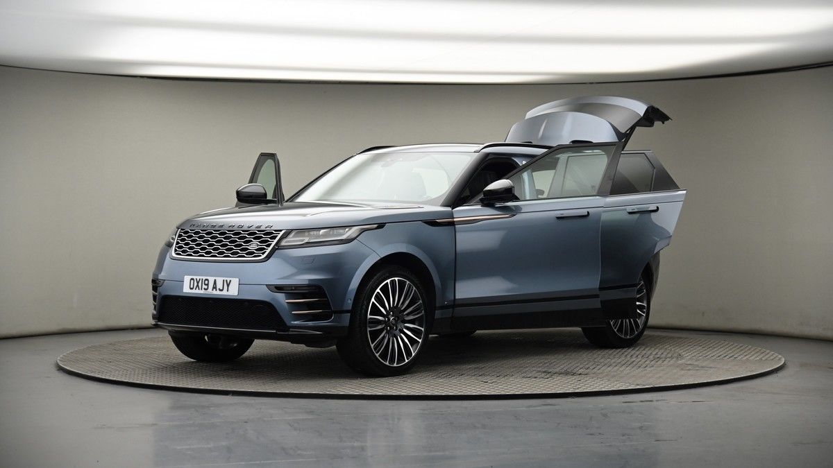 More views of Land Rover Range Rover Velar