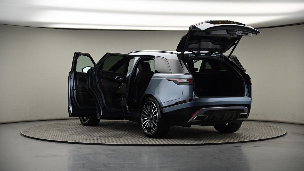 Land Rover Range Rover Velar Image 8