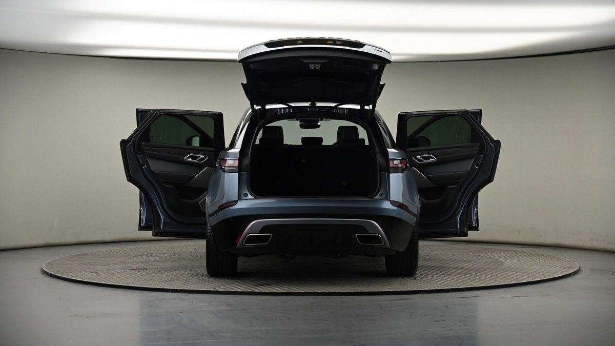 More views of Land Rover Range Rover Velar
