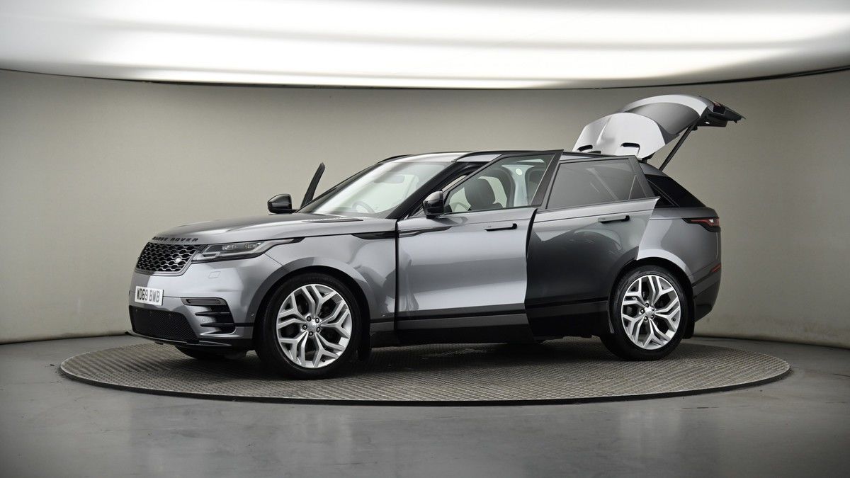 More views of Land Rover Range Rover Velar