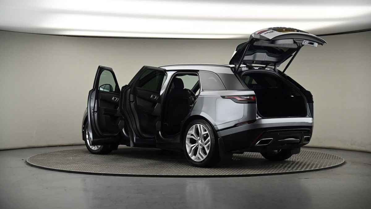 More views of Land Rover Range Rover Velar