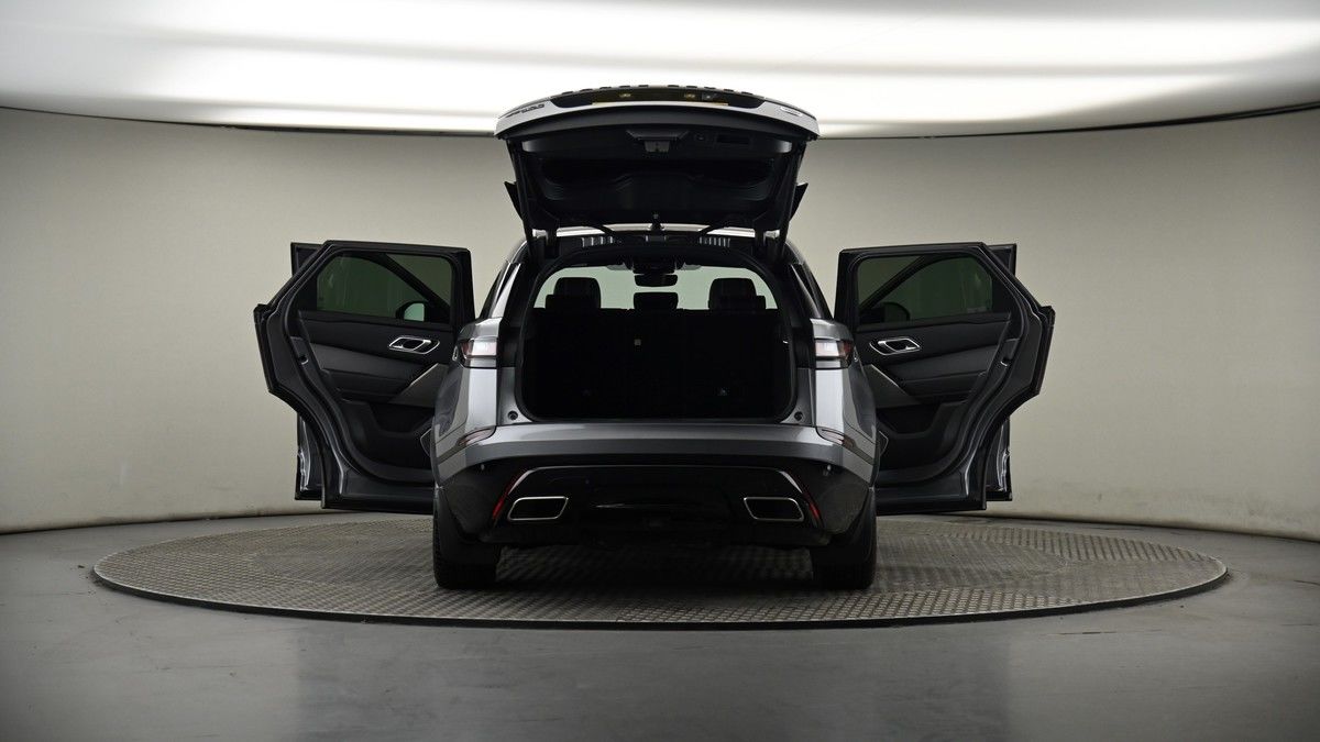More views of Land Rover Range Rover Velar