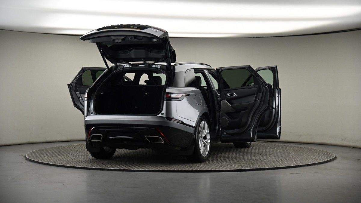 More views of Land Rover Range Rover Velar