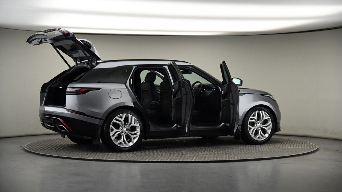 More views of Land Rover Range Rover Velar