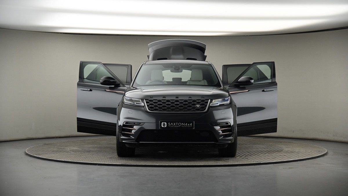 More views of Land Rover Range Rover Velar