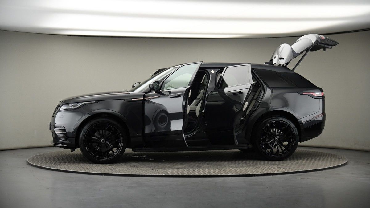 More views of Land Rover Range Rover Velar