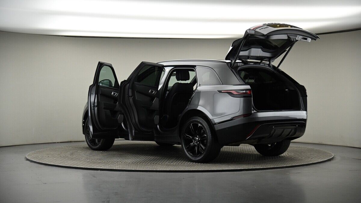 More views of Land Rover Range Rover Velar