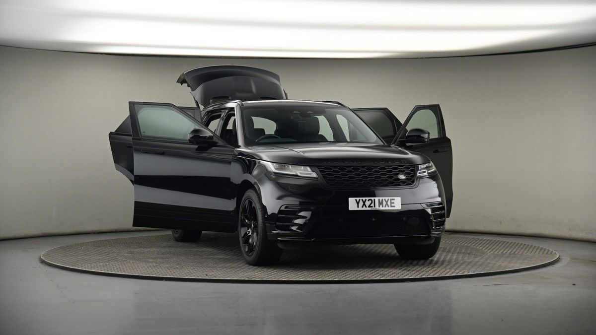 More views of Land Rover Range Rover Velar