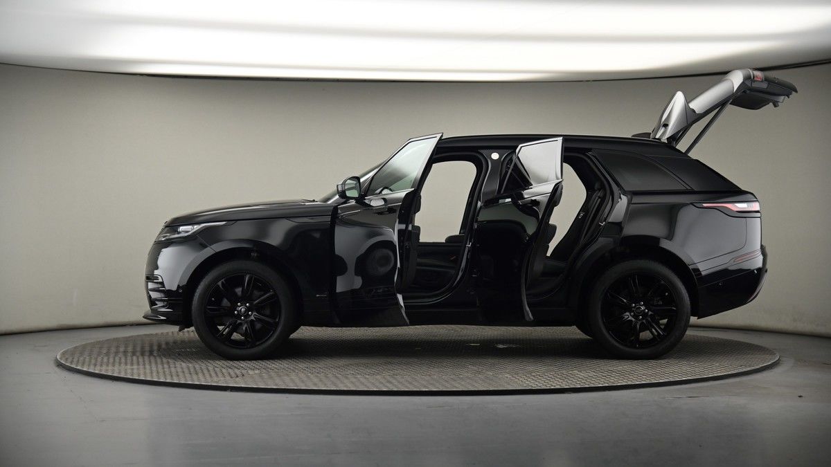 More views of Land Rover Range Rover Velar
