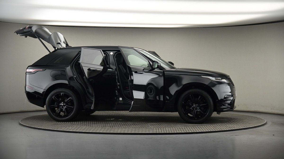 More views of Land Rover Range Rover Velar