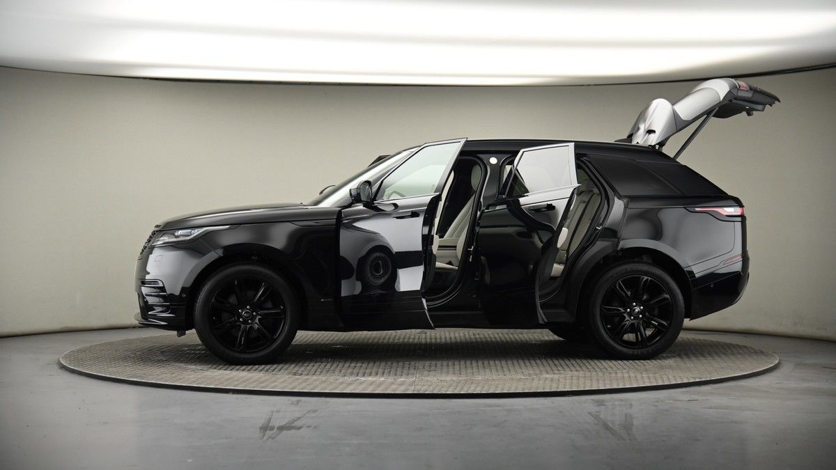 More views of Land Rover Range Rover Velar