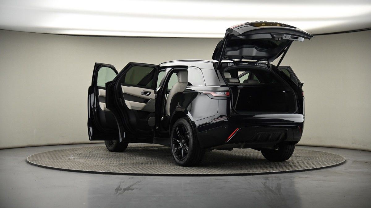 Land Rover Range Rover Velar Image 8