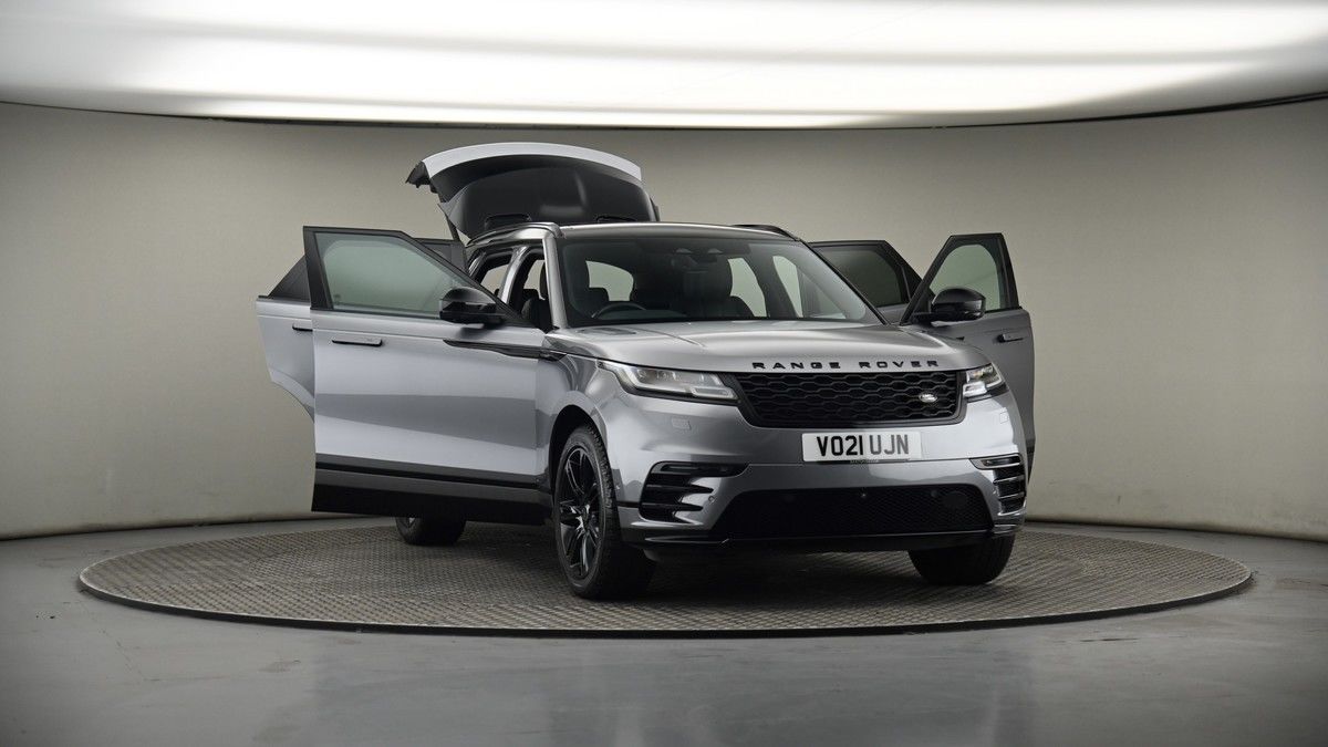 More views of Land Rover Range Rover Velar