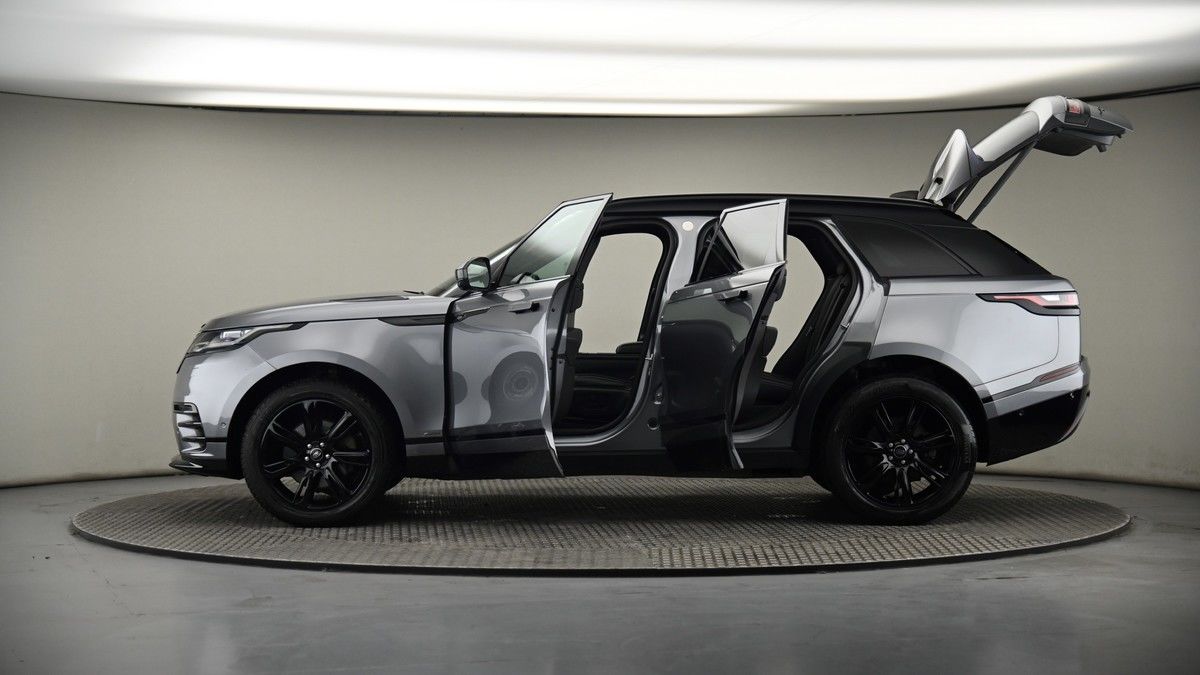 More views of Land Rover Range Rover Velar