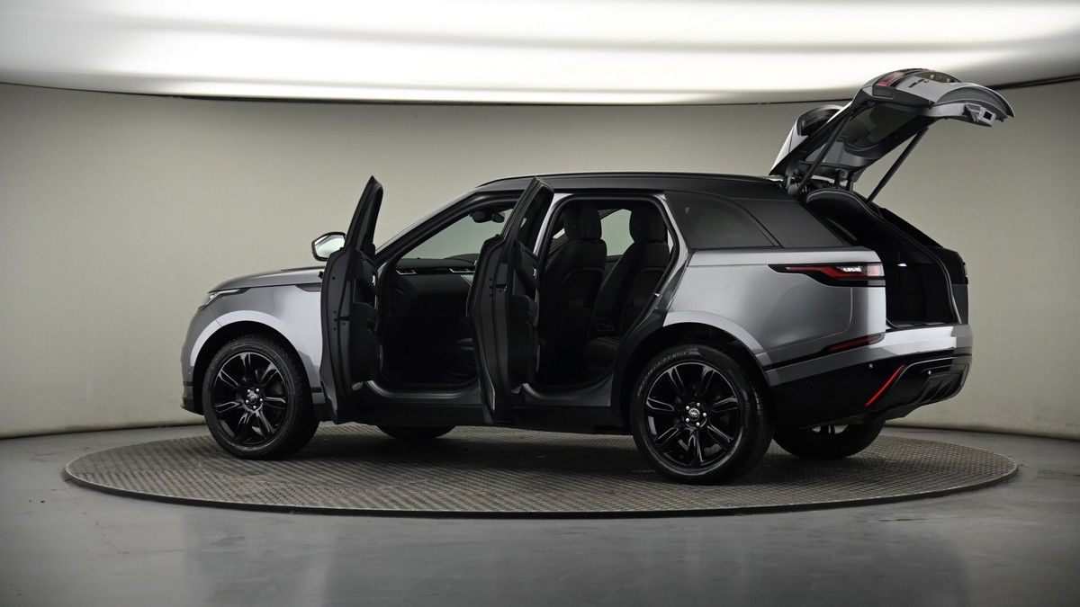 More views of Land Rover Range Rover Velar