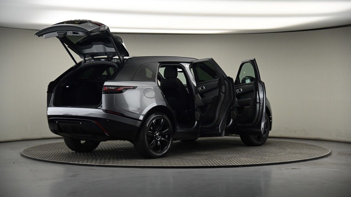 More views of Land Rover Range Rover Velar