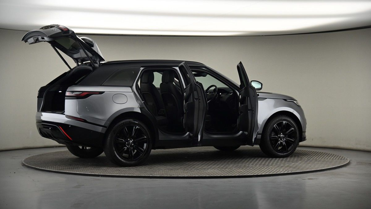 More views of Land Rover Range Rover Velar