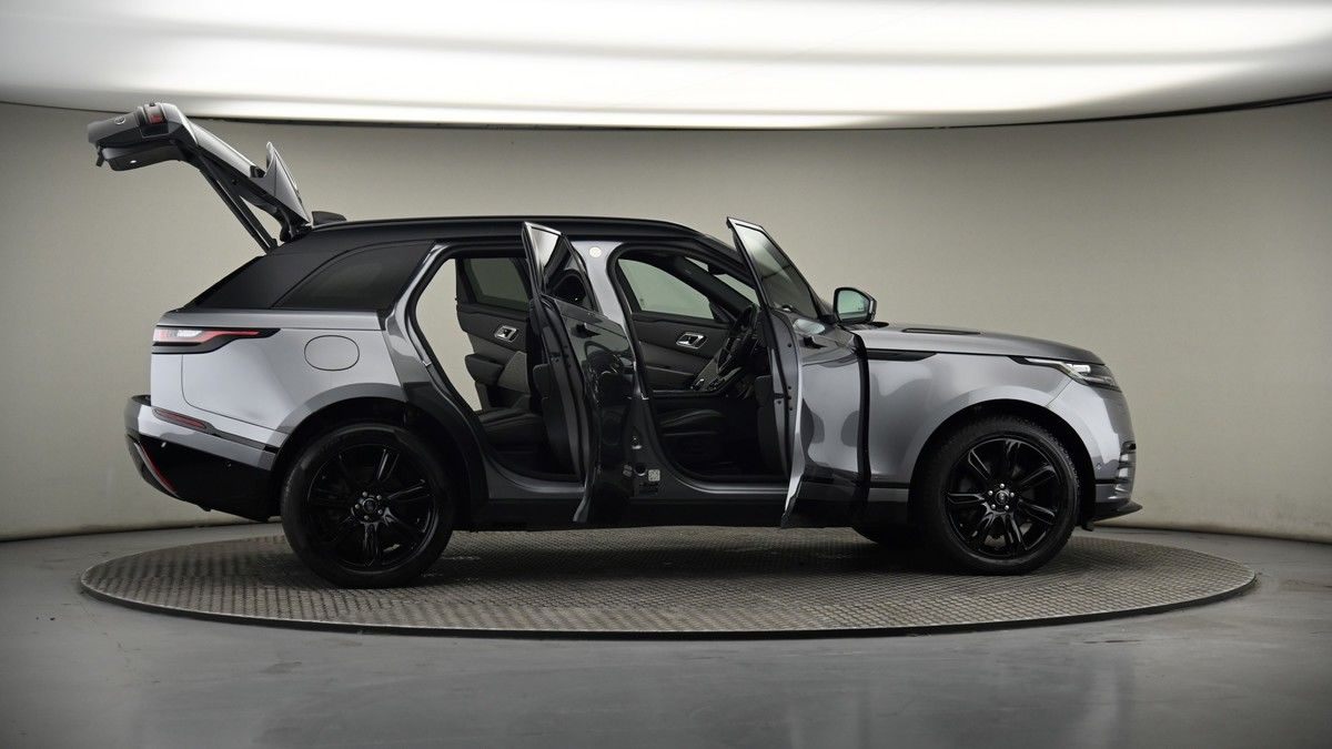 More views of Land Rover Range Rover Velar