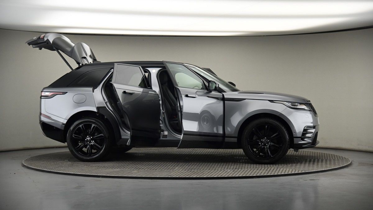 More views of Land Rover Range Rover Velar