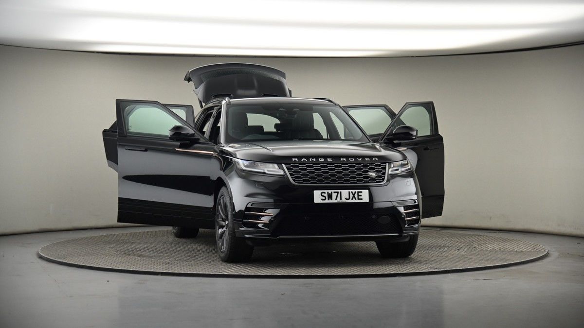 More views of Land Rover Range Rover Velar