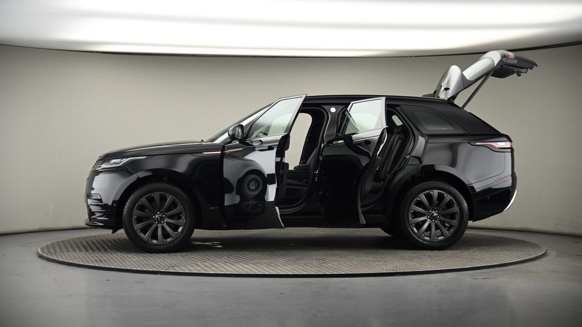 More views of Land Rover Range Rover Velar