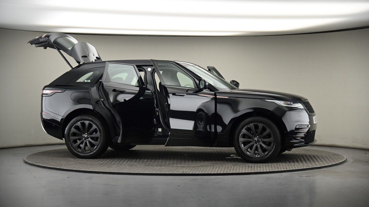 More views of Land Rover Range Rover Velar