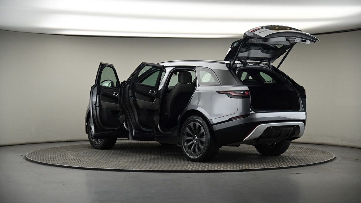 More views of Land Rover Range Rover Velar