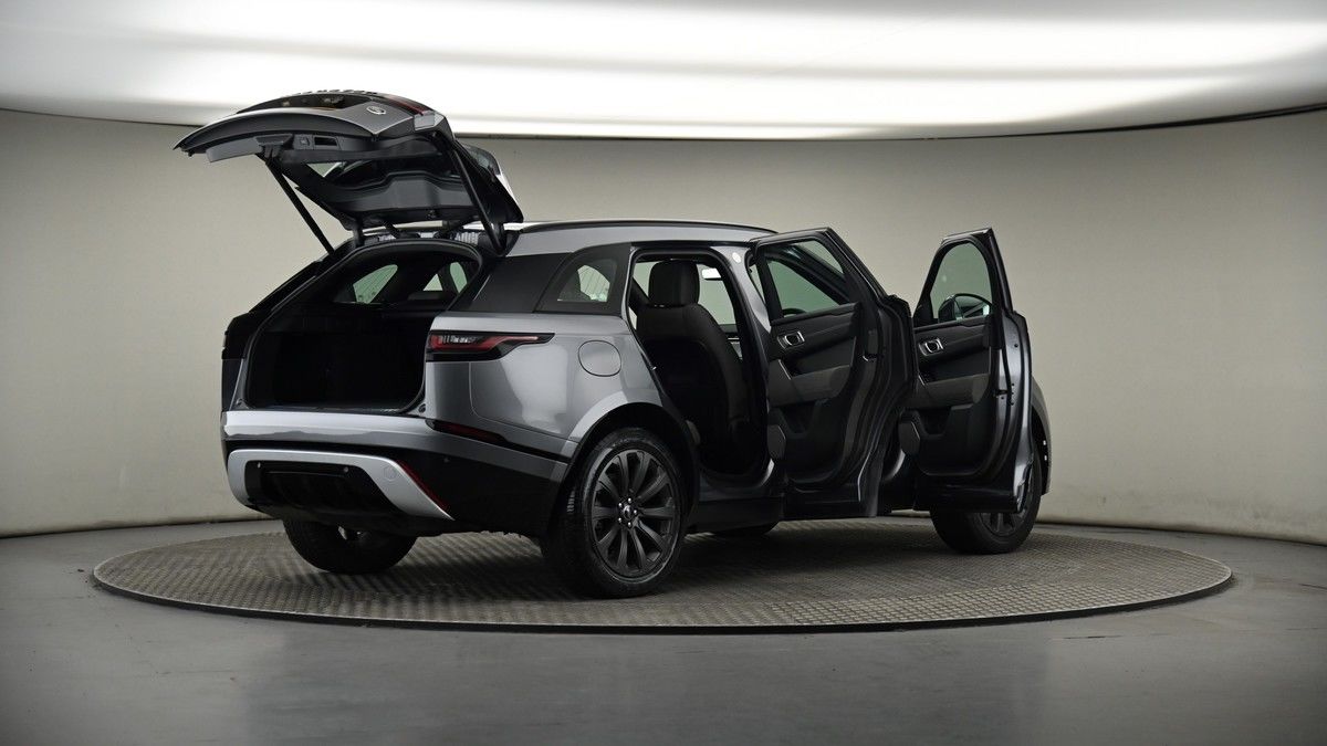 More views of Land Rover Range Rover Velar