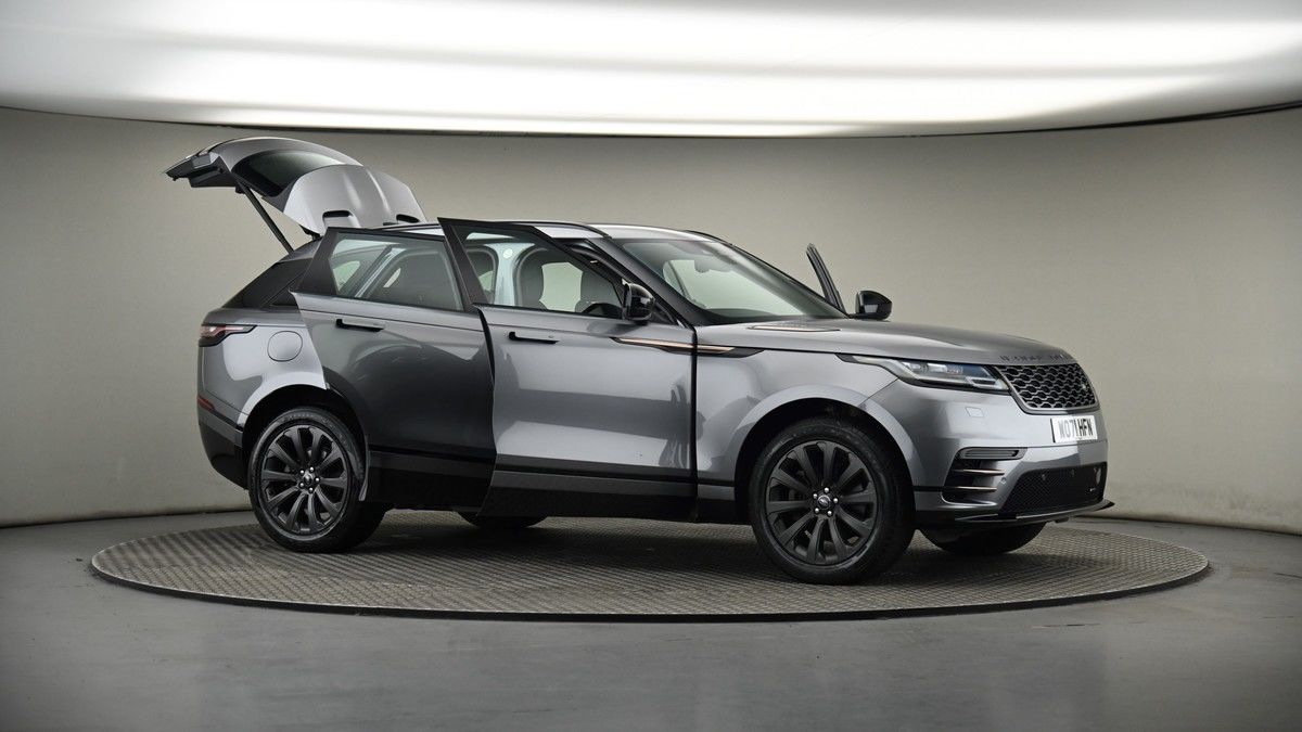 More views of Land Rover Range Rover Velar