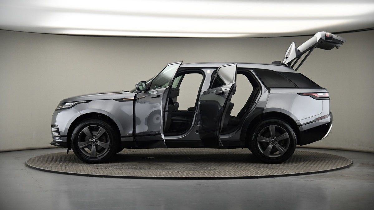 More views of Land Rover Range Rover Velar