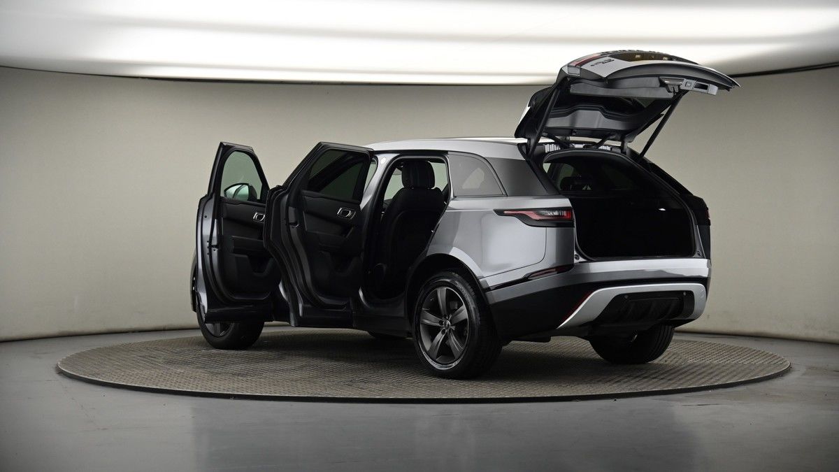 More views of Land Rover Range Rover Velar