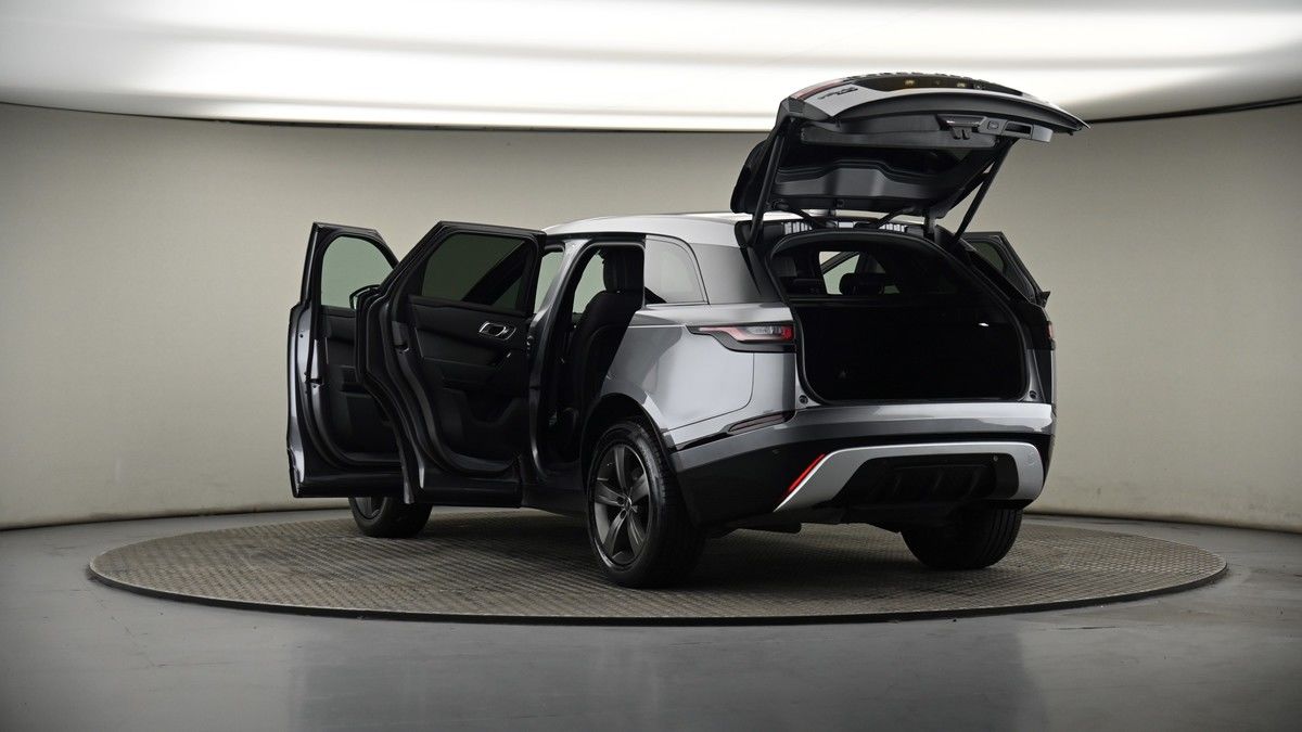 Land Rover Range Rover Velar Image 8