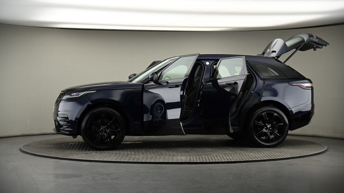 More views of Land Rover Range Rover Velar