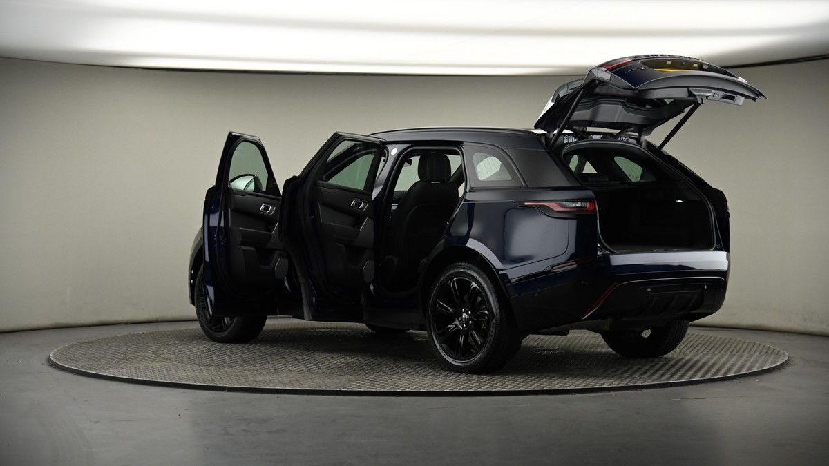 More views of Land Rover Range Rover Velar