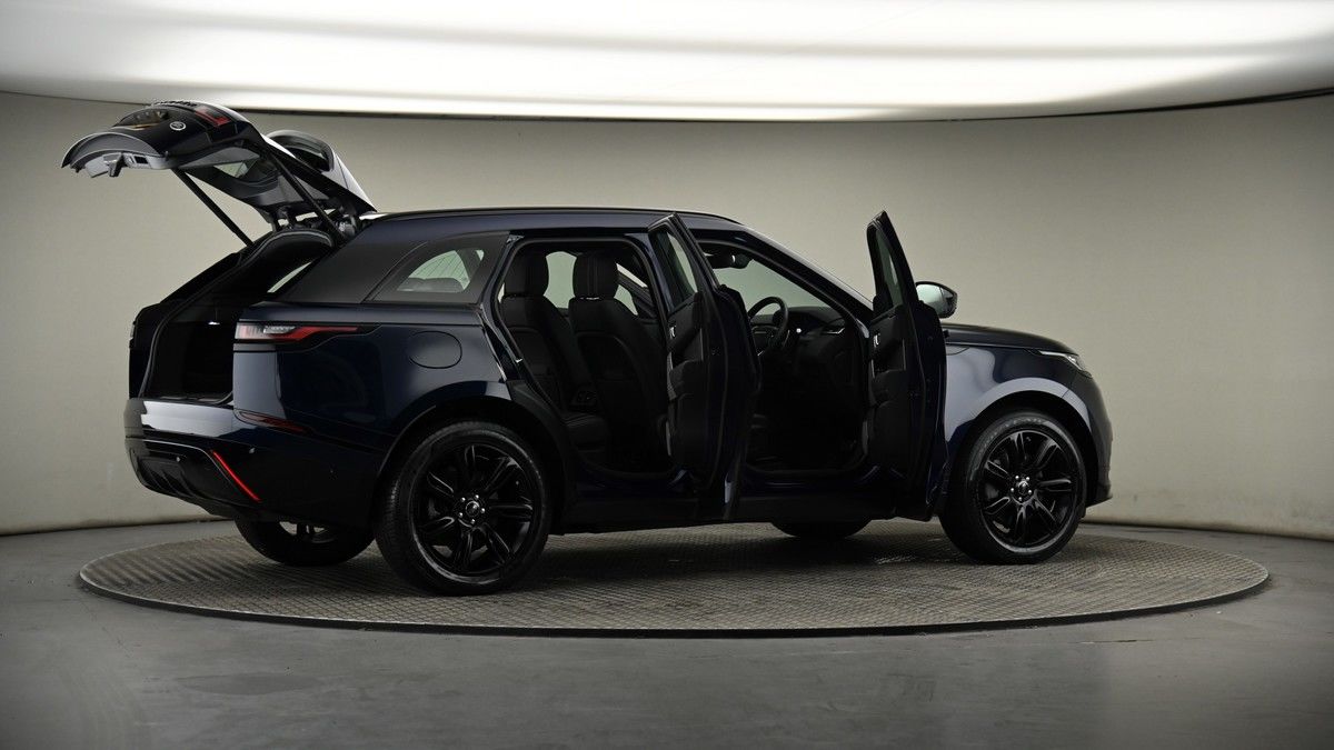 More views of Land Rover Range Rover Velar
