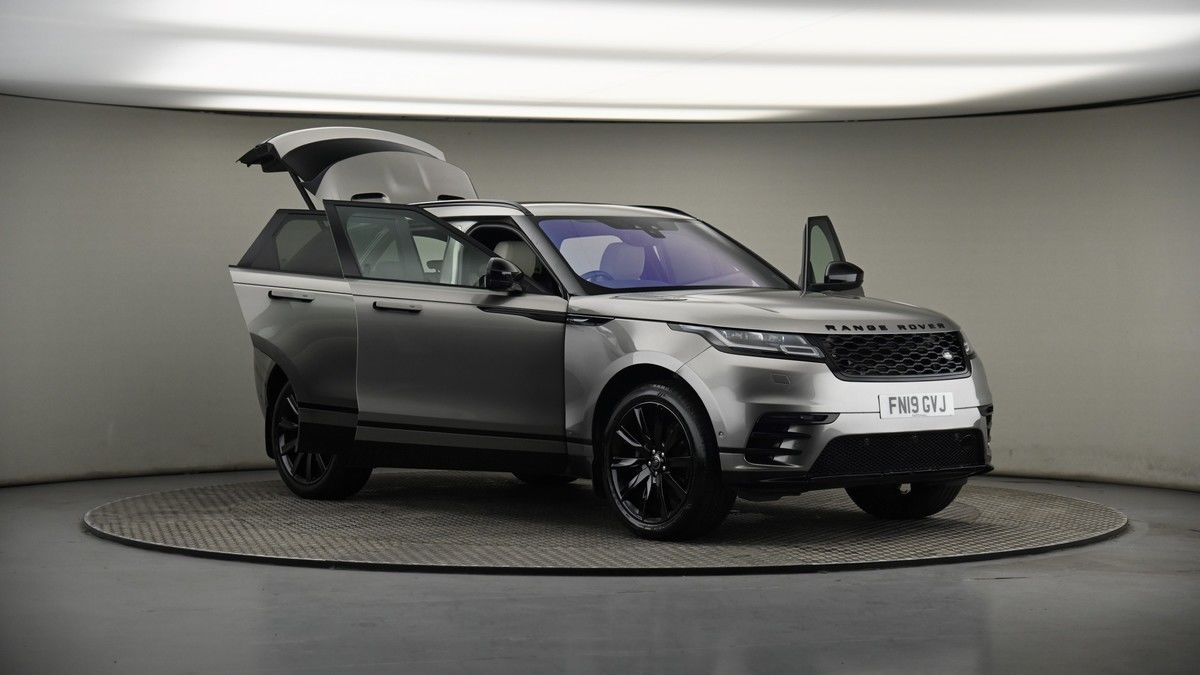 More views of Land Rover Range Rover Velar