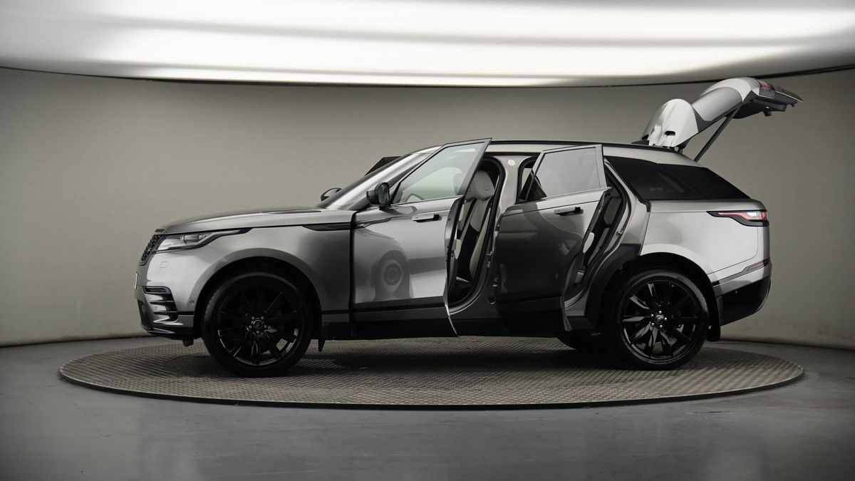 More views of Land Rover Range Rover Velar
