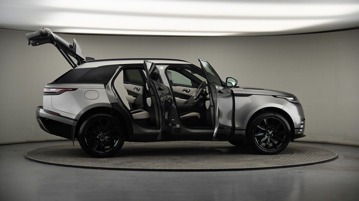 More views of Land Rover Range Rover Velar
