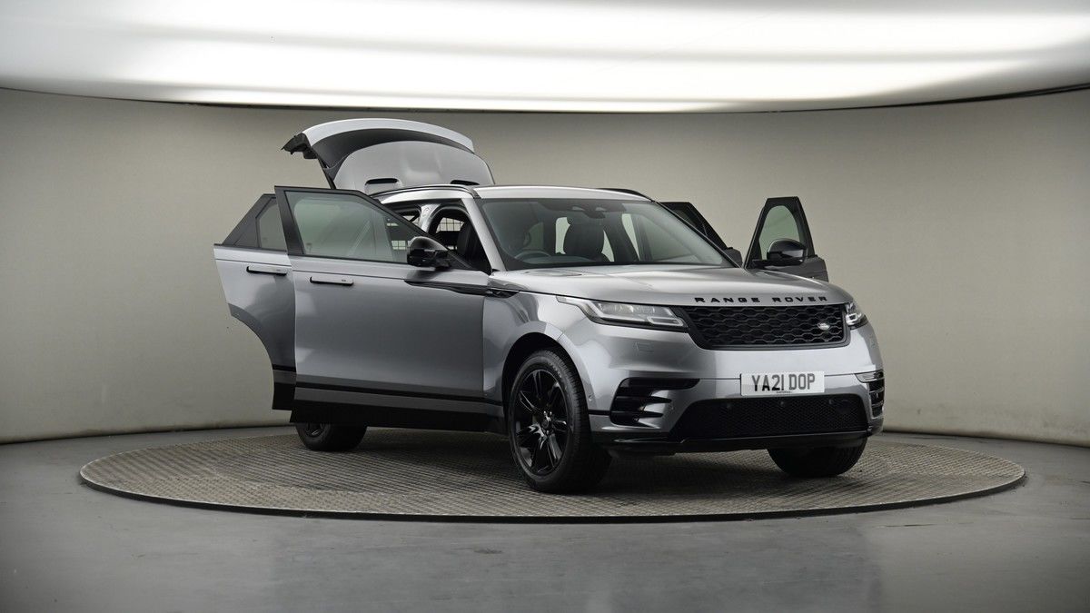 More views of Land Rover Range Rover Velar