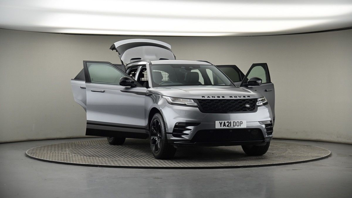 More views of Land Rover Range Rover Velar