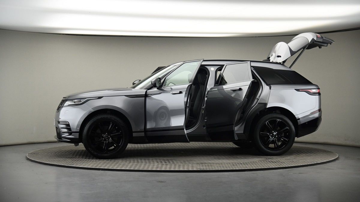 More views of Land Rover Range Rover Velar