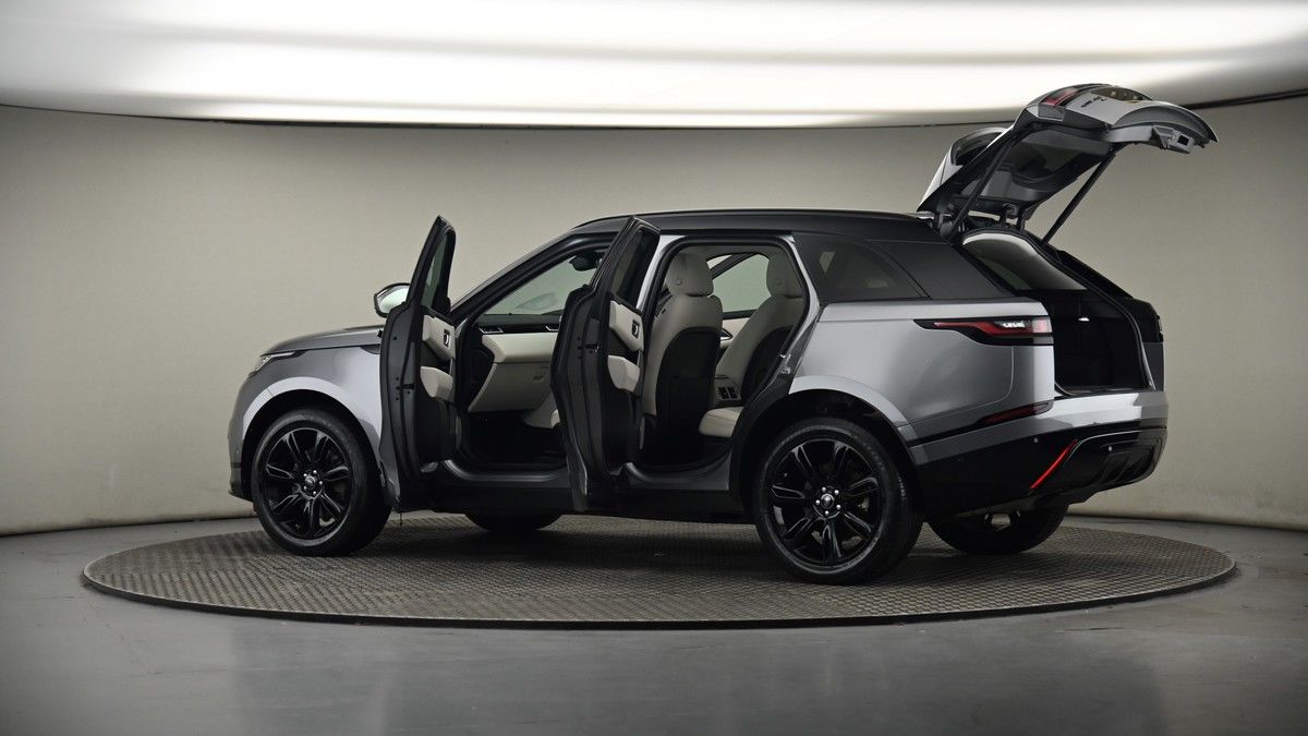 More views of Land Rover Range Rover Velar