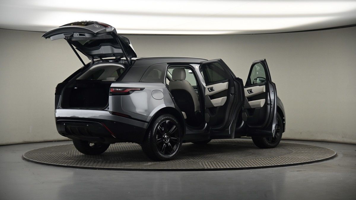 More views of Land Rover Range Rover Velar
