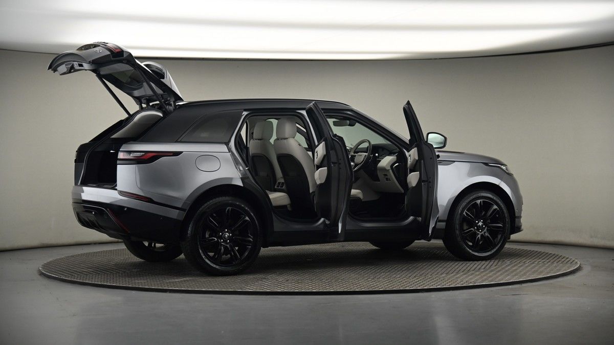 More views of Land Rover Range Rover Velar