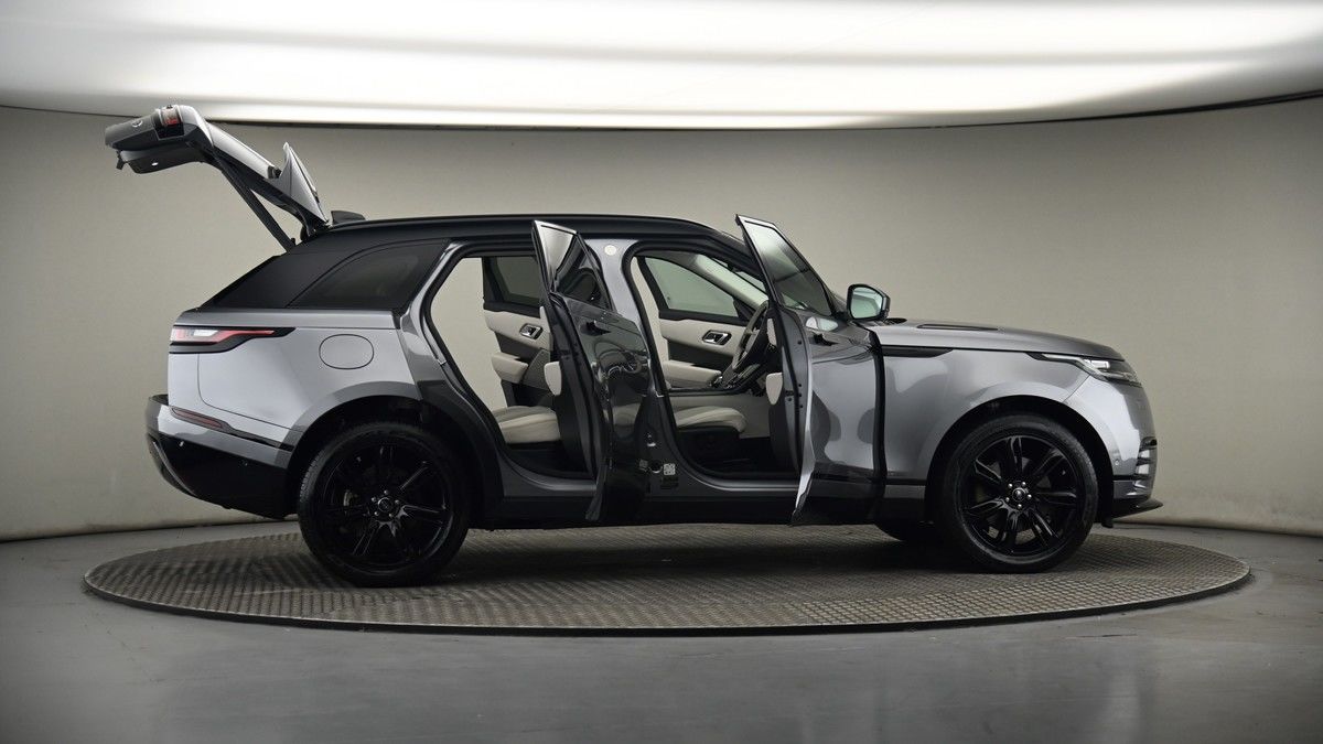 More views of Land Rover Range Rover Velar